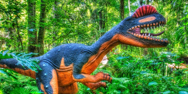 A life-size dinosaur sculpture at Dinosaur World, Florida
